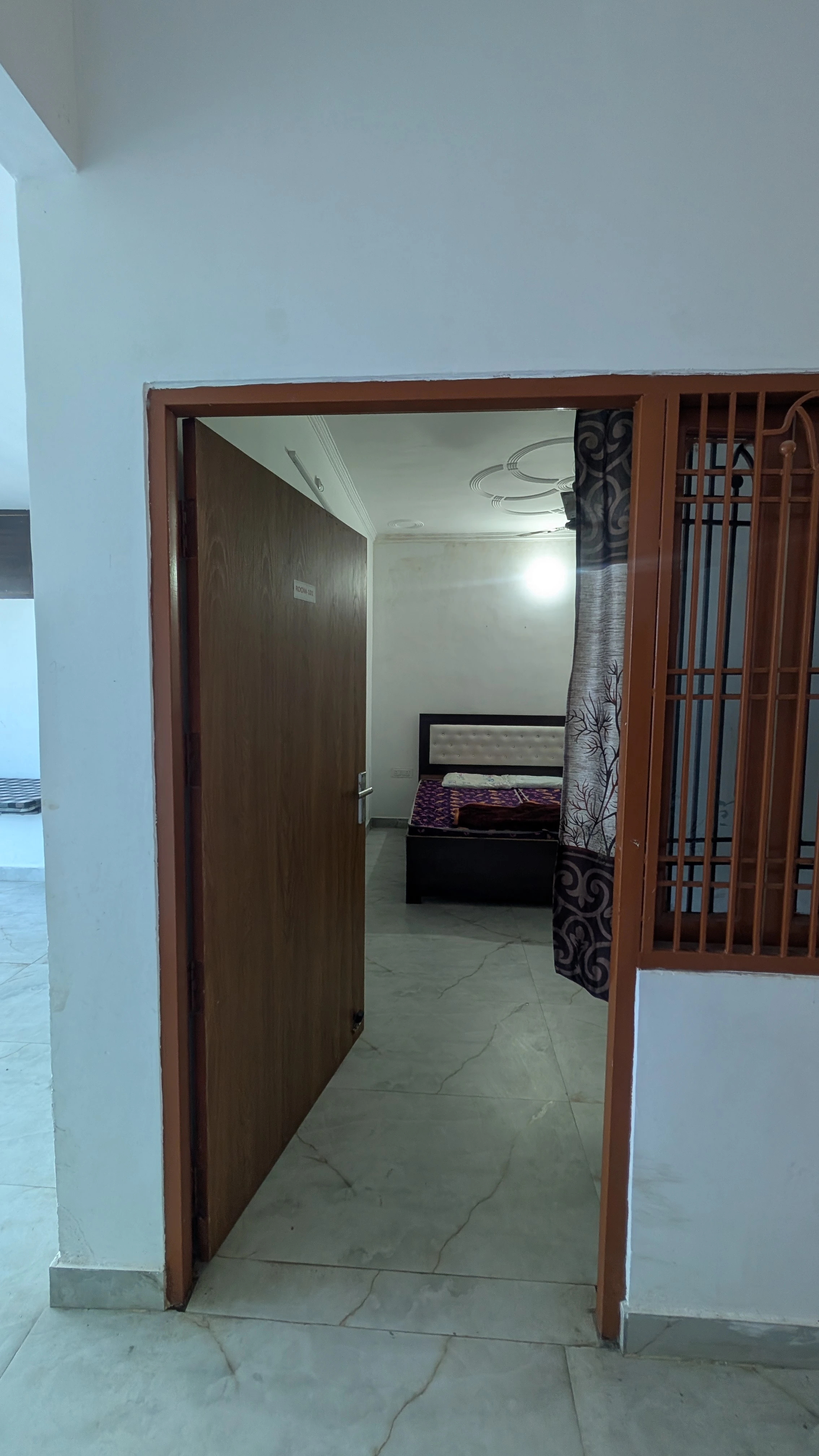 Hotel Harshdeep AC Room